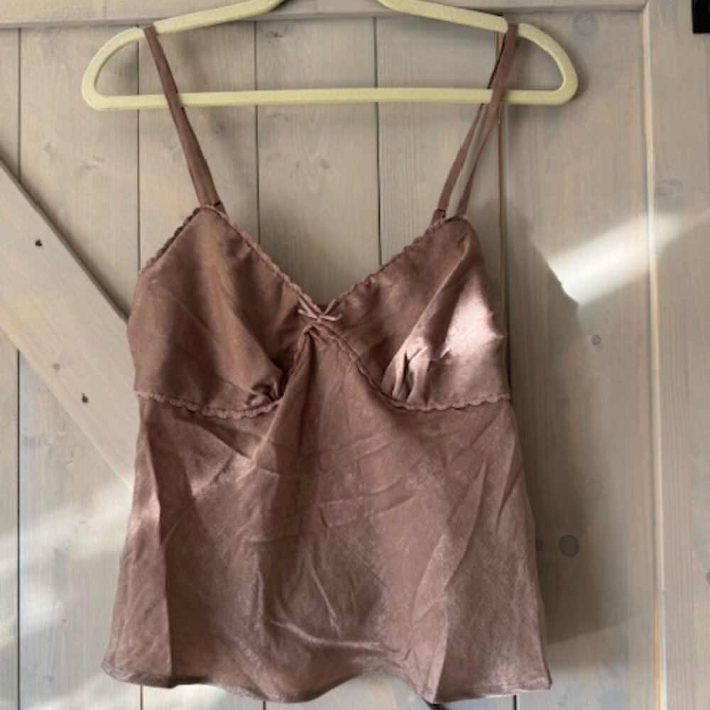 No Boundaries Satin Like Cami Tank Top Womens Sz L NWT Mocha